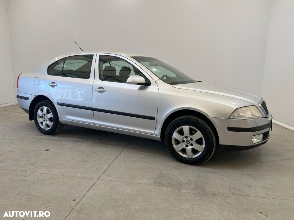 Skoda Octavia - 3