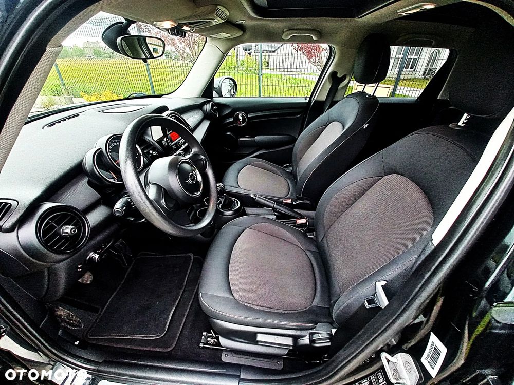 MINI Cooper - 5
