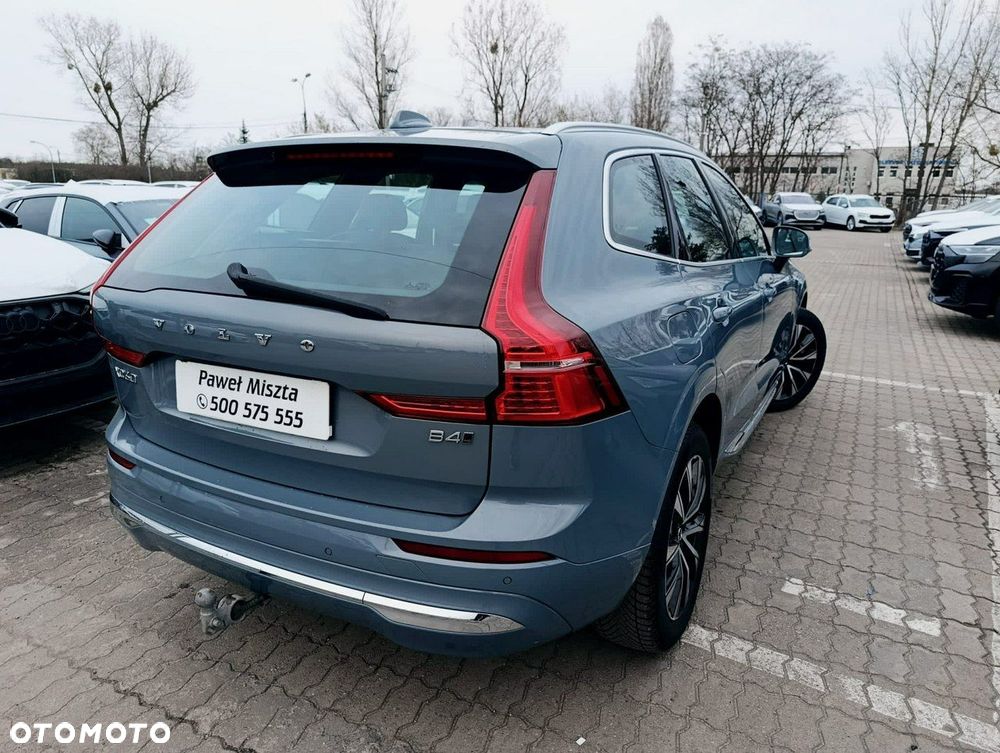 Volvo XC 60 B4 D AWD Plus Bright - 4