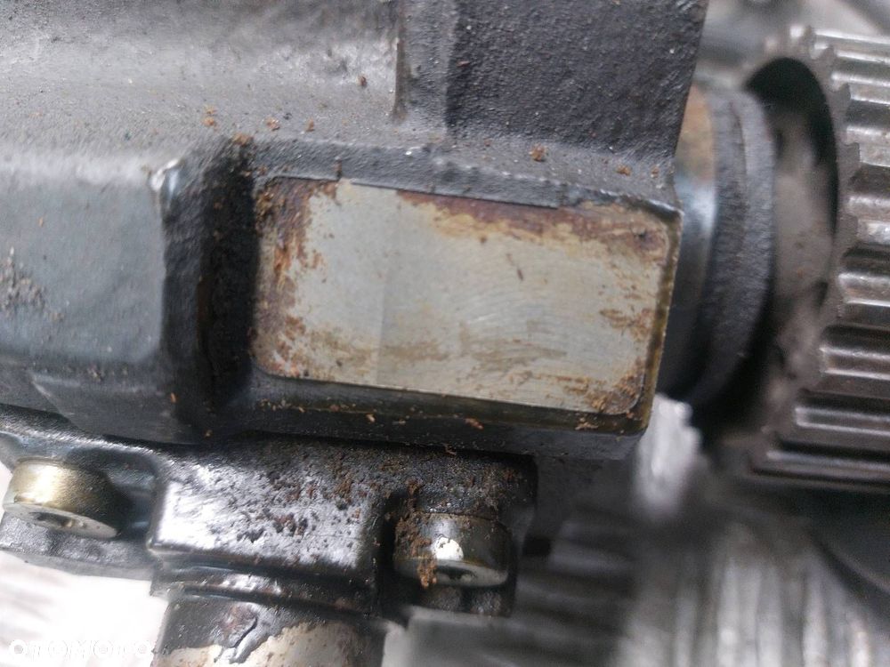 POMPA WTRYSKOWA + WTRYSKIWACZE + LISTWA KOMPLET AUDI A6 C6 2.7 TDI - 2