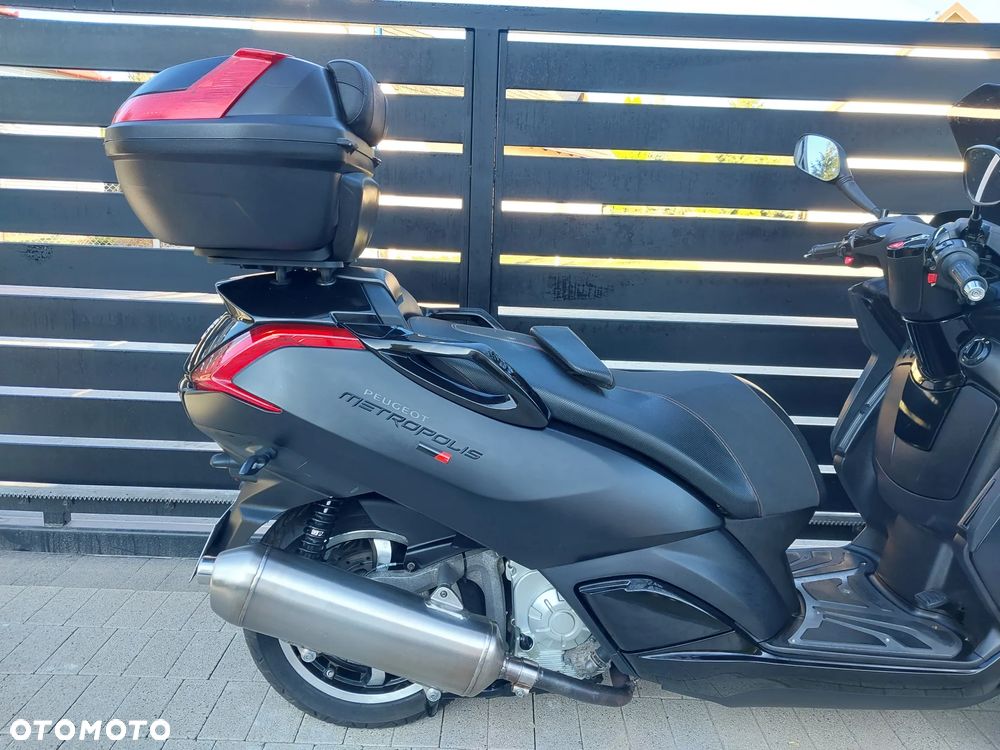Peugeot Metropolis - 6