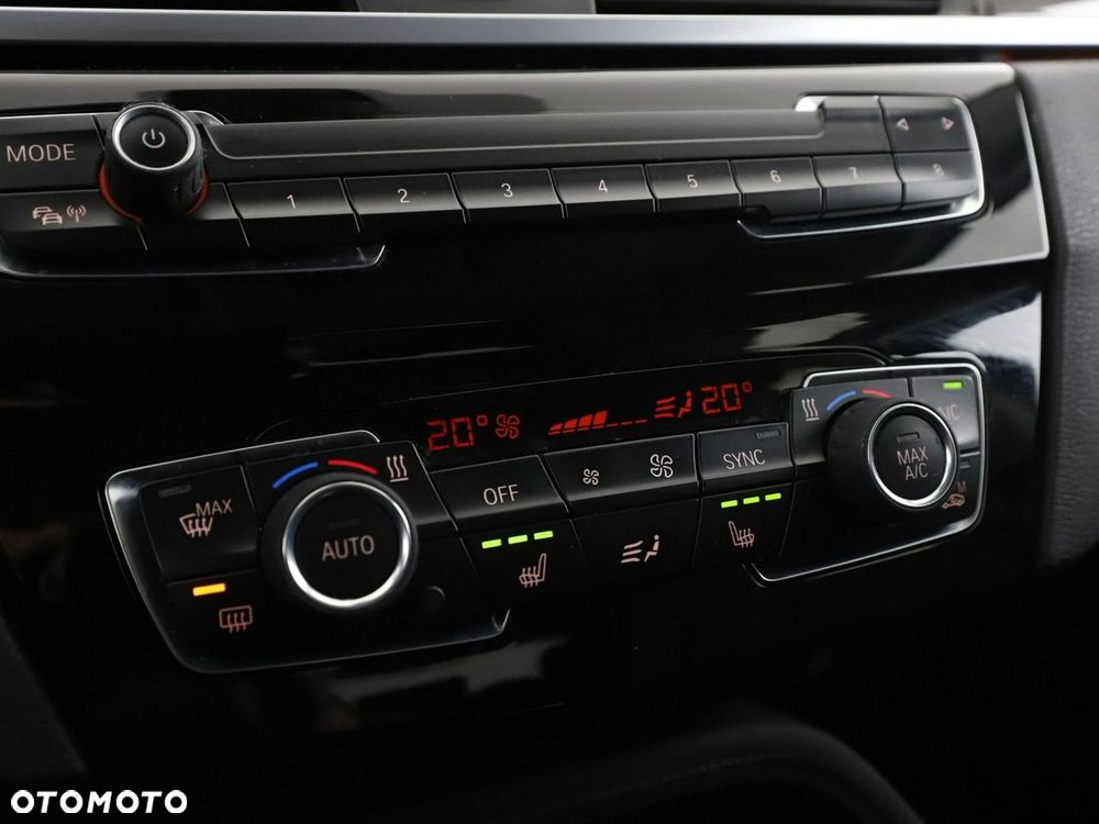 BMW X1 sDrive20i xLine - 27