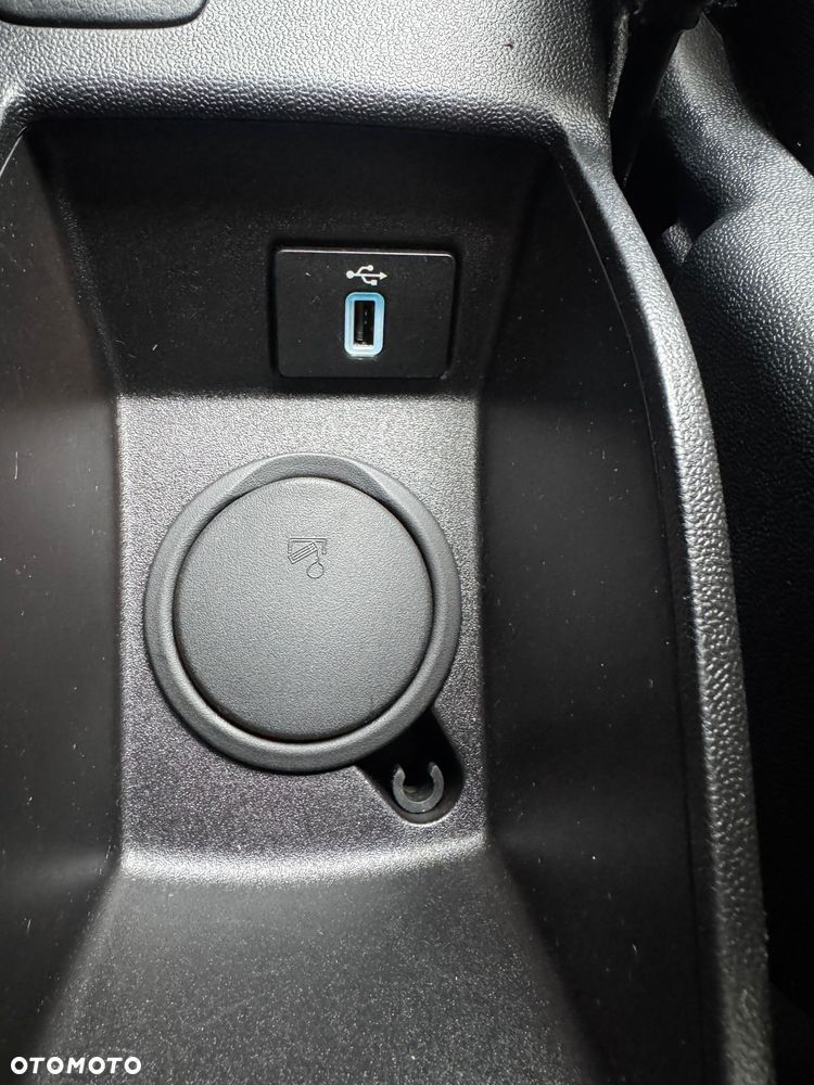 Ford Fiesta 1.0 EcoBoost Start-Stop Trend - 35