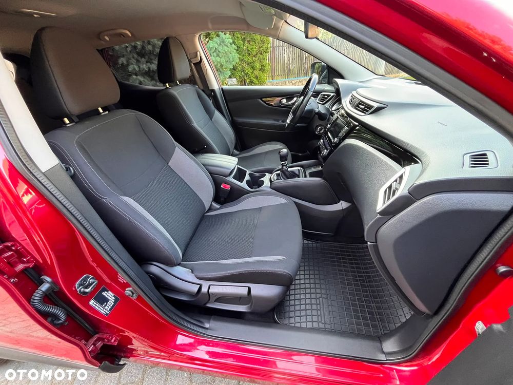 Nissan Qashqai 1.3 DIG-T Acenta EU6d - 22