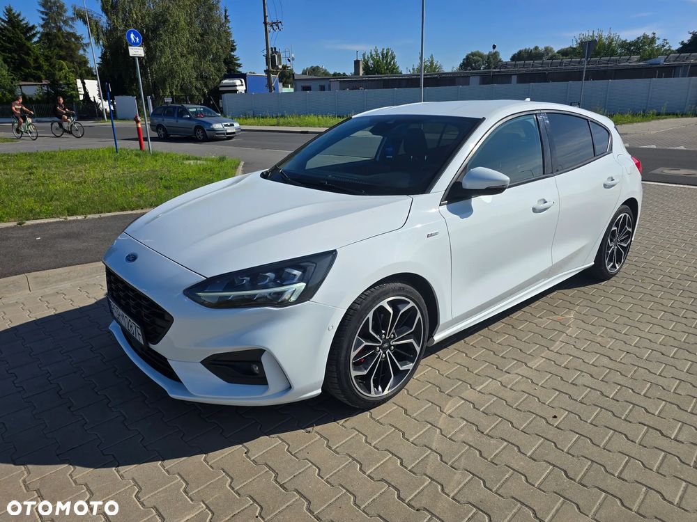 Ford Focus 1.5 EcoBoost ST-Line - 11
