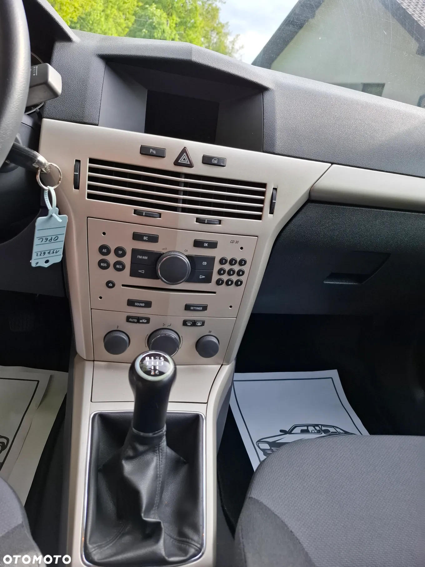 Opel Astra GTC 1.6 Catch me - 23