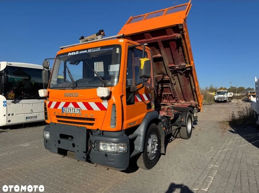 Iveco Eurocargo Wywrotka 3 str Hydroburta Specjalny Solarka Piaskarka Czołownica - 2