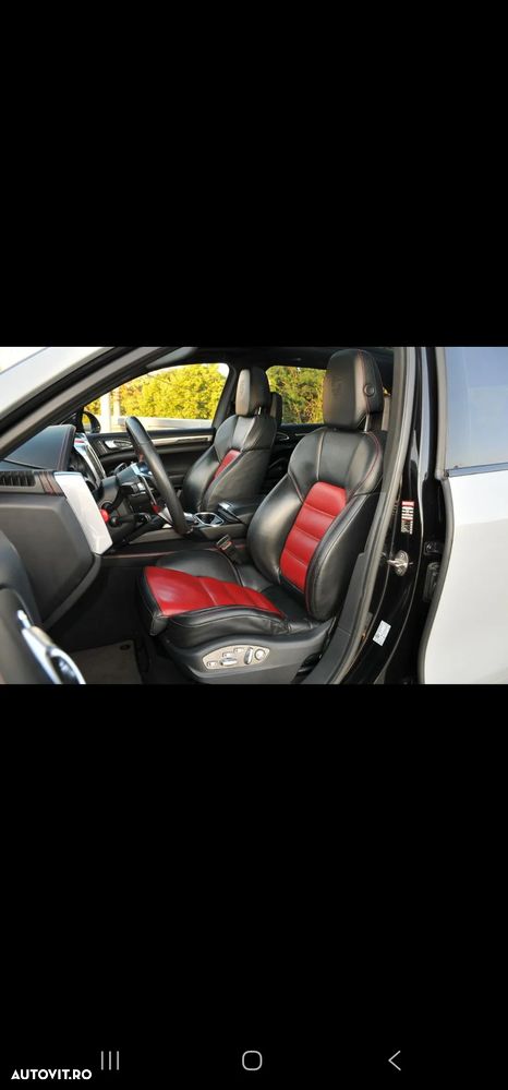 Porsche Cayenne 4.2 L S - 10