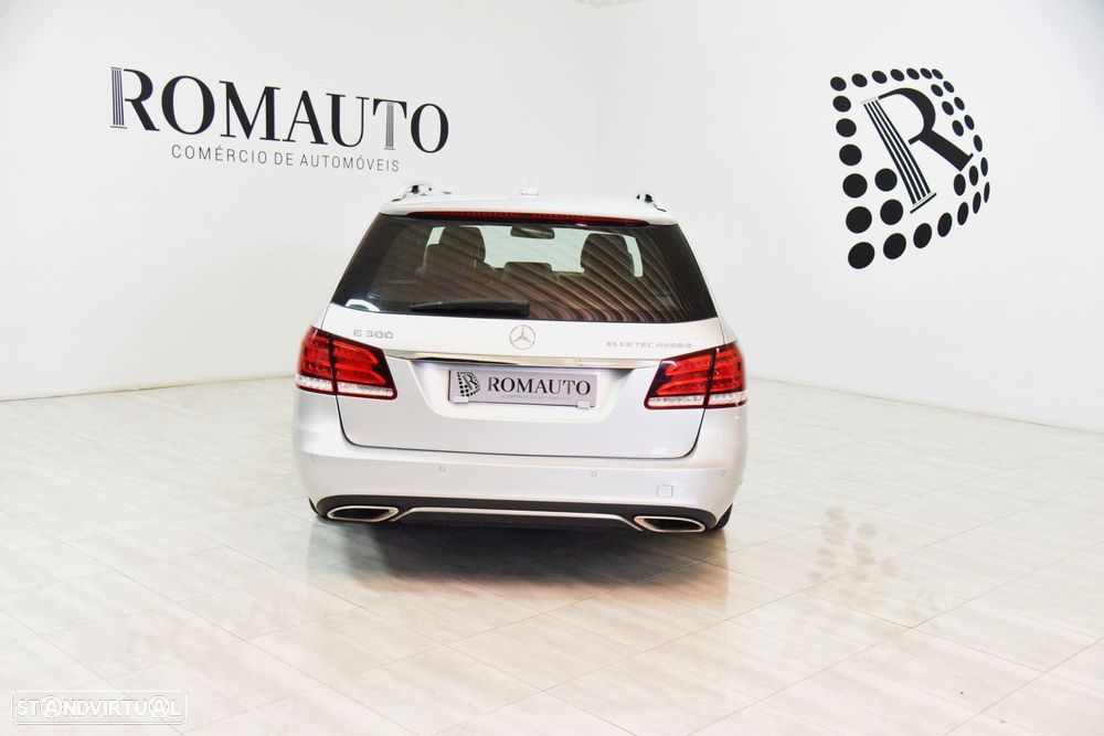 Mercedes-Benz E 300 - 5