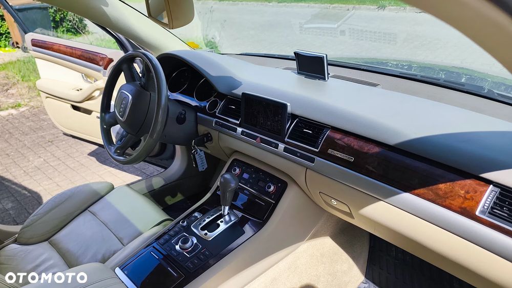 Audi A8 4.2 TDI DPF Quattro Langversion - 35