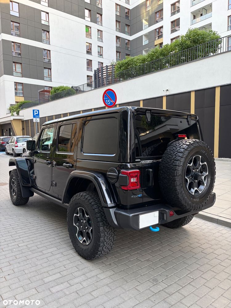 Jeep Wrangler - 11