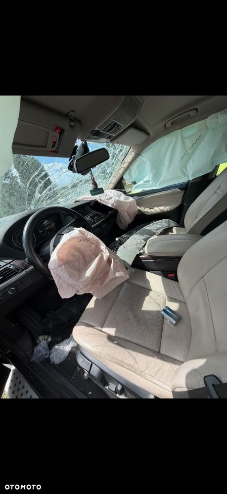 BMW X5 - 6