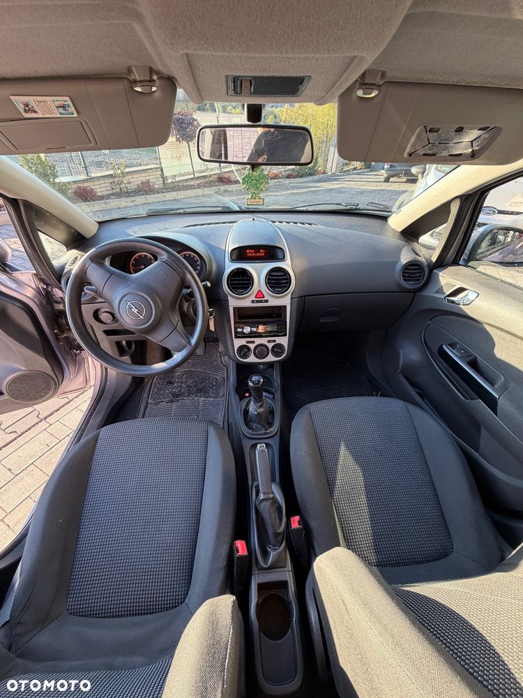 Opel Corsa 1.2 16V Enjoy - 13