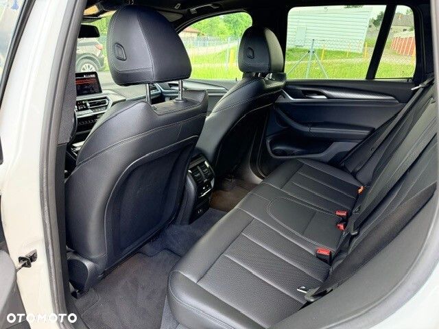BMW X3 - 11
