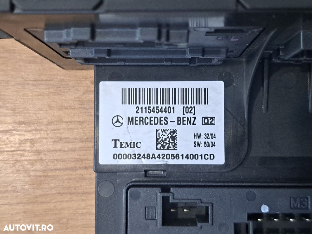 Panou Siguranțe / Modul SAM Față Mercedes E-Class W211, CLS C219 - Cod 2115454401 - 2