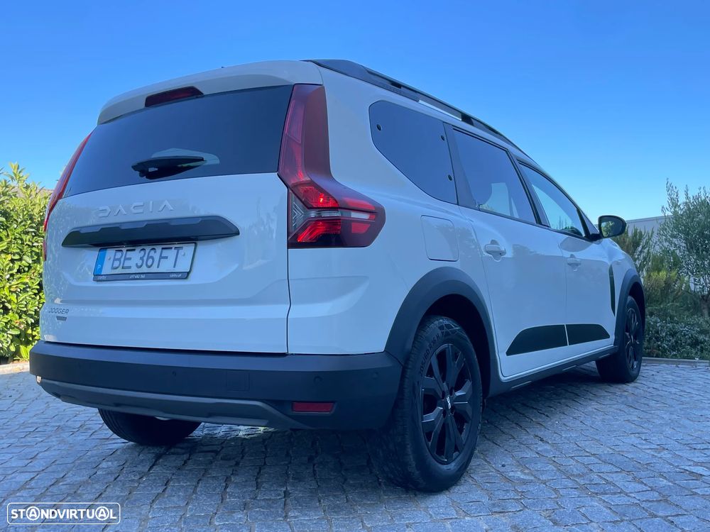 Dacia Jogger 1.6 Extreme 7L - 13