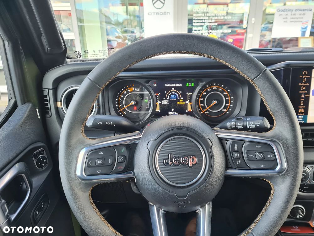 Jeep Wrangler Unlimited GME 2.0 Turbo Sahara - 13