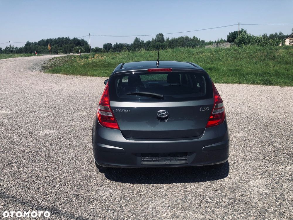 Hyundai i30 1.4 Comfort - 11