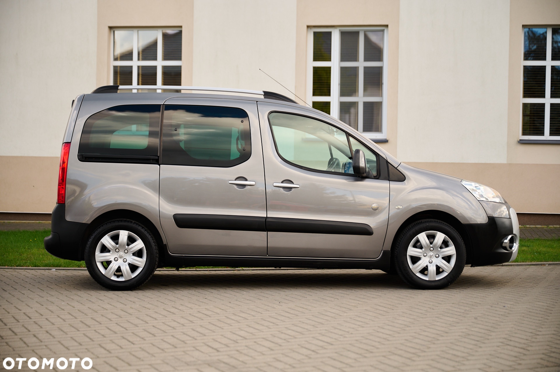 Peugeot Partner - 13