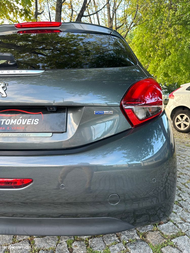 Peugeot 208 1.2 PureTech Style - 10
