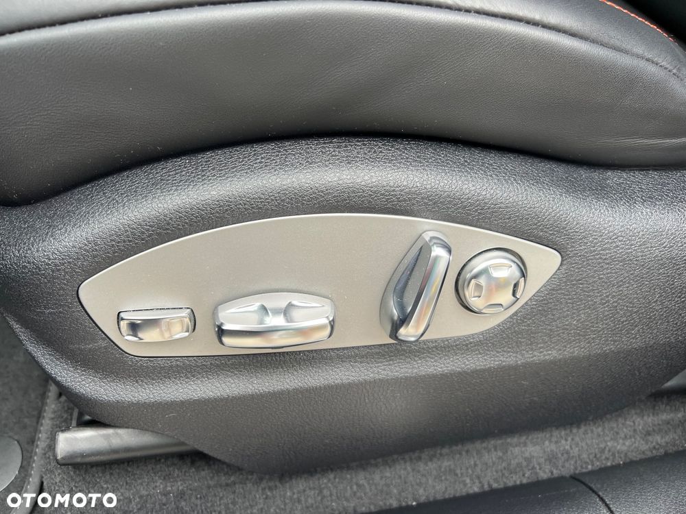 Porsche Macan Standard - 9