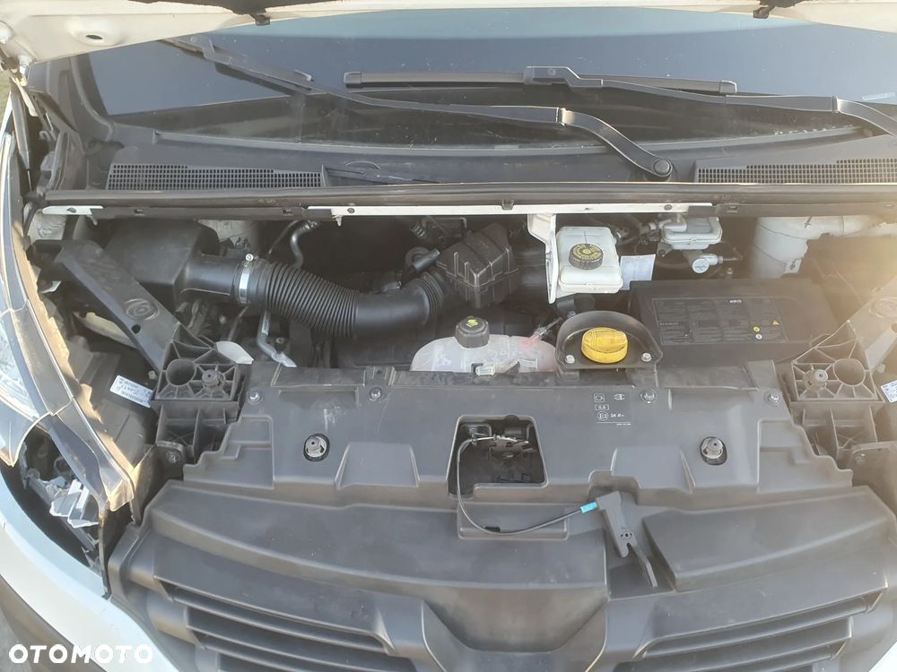 Renault Trafic - 8