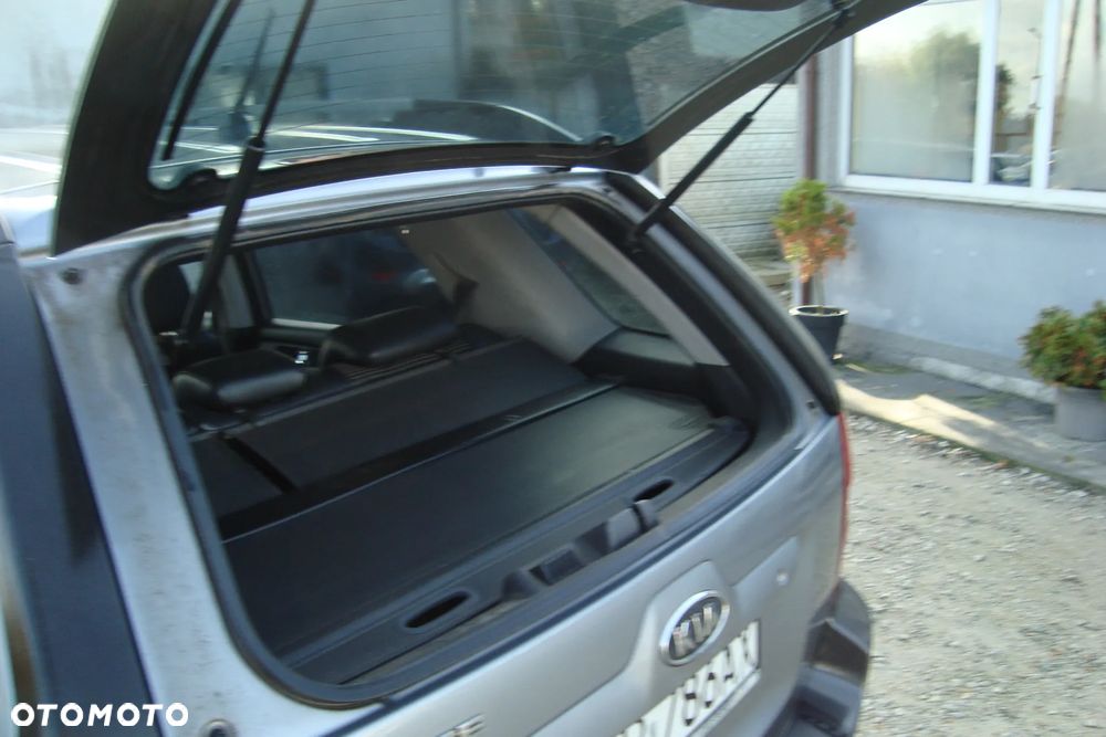 Kia Sportage 2.0 CRDI LX - 13