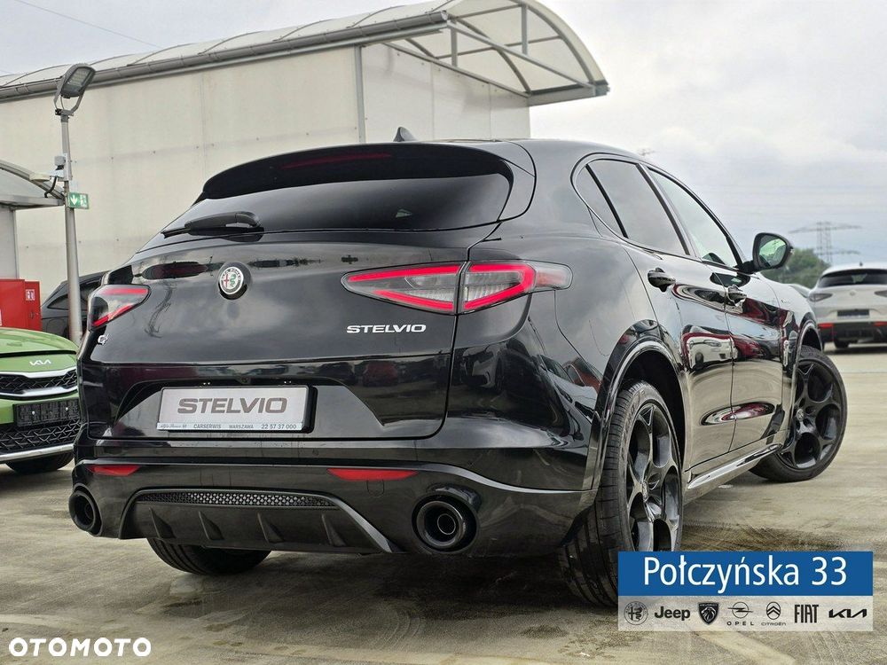 Alfa Romeo Stelvio - 5