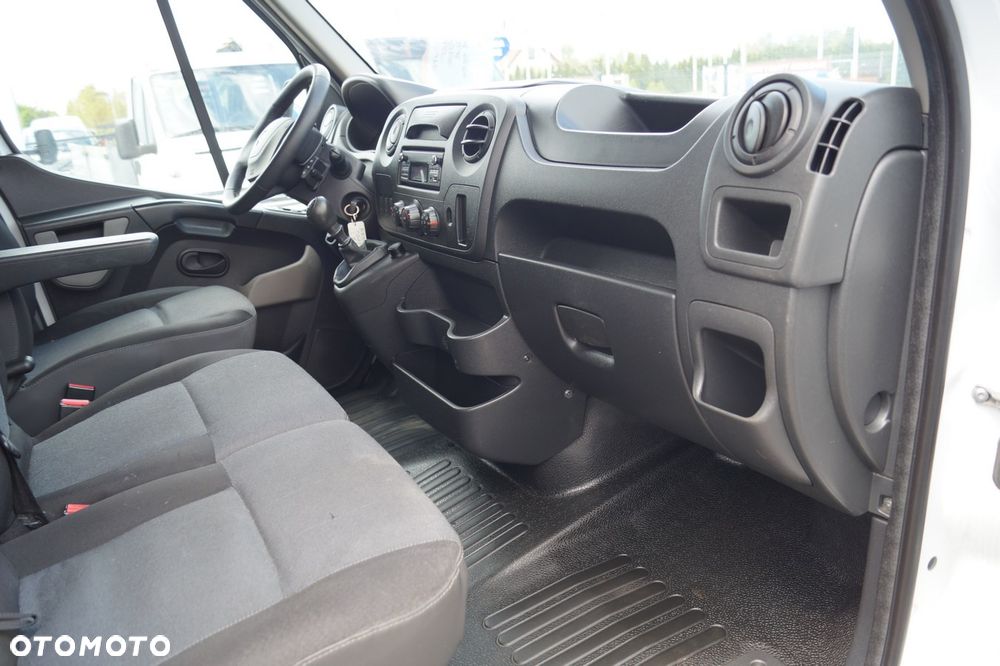 Renault Master - 22