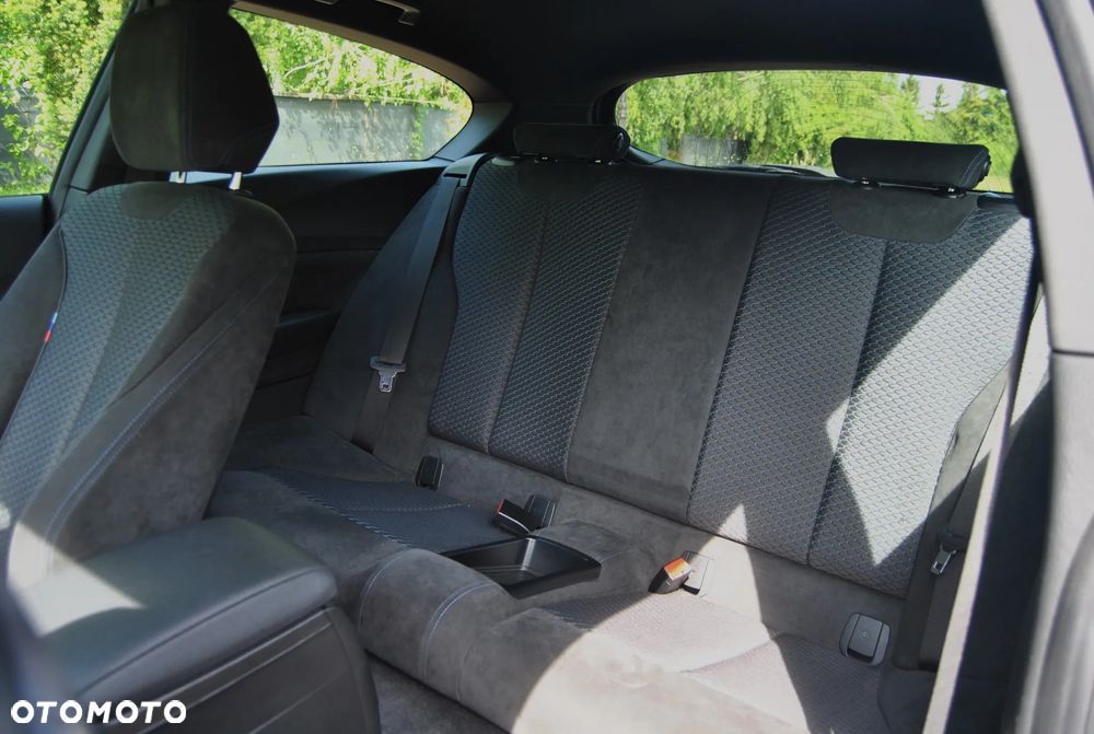 BMW Seria 1 120i M Sport - 6