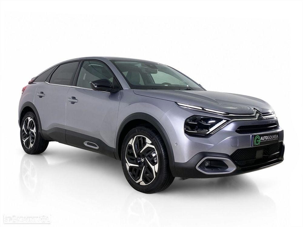 Citroën C4 PureTech 130 Stop&Start EAT8 SHINE — fotografia 3