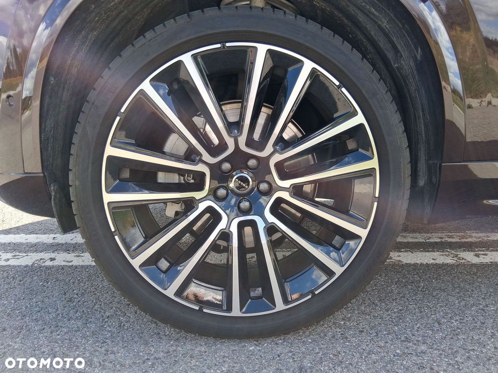 Volvo XC 90 - 33