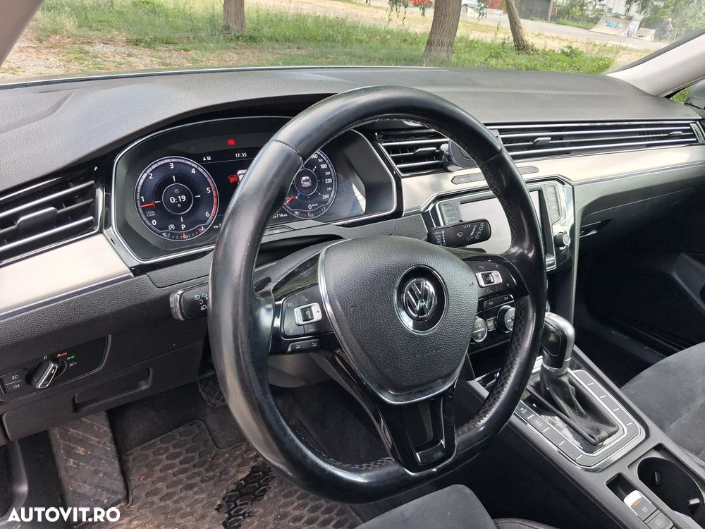 Volkswagen Passat - 6