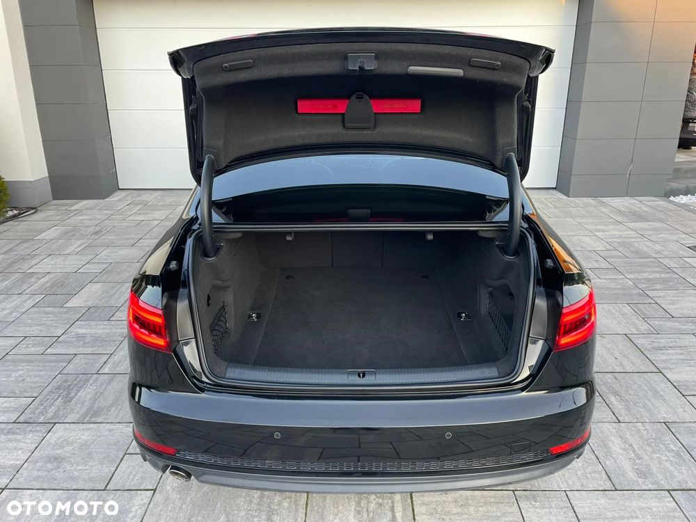 Audi A4 Limousine 2.0 TDI - 18