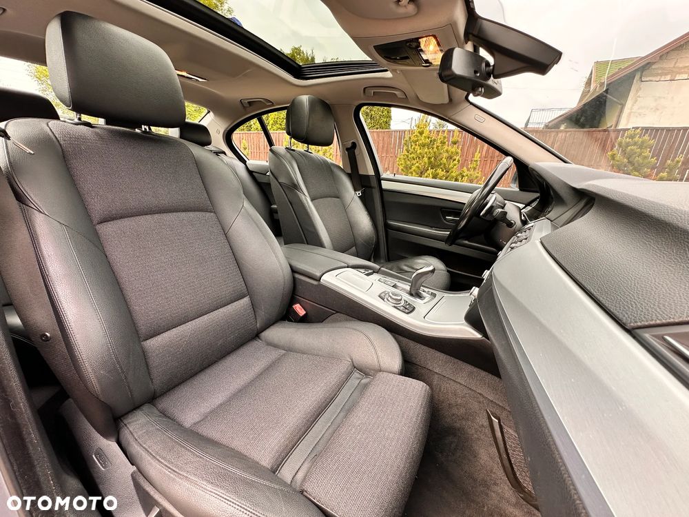 BMW Seria 5 - 25