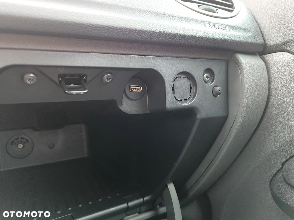 Ford Focus 1.6 Ti-VCT Style - 21