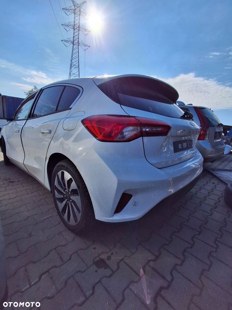 FORD FOCUS MK4 HB 18-21 1.0 EcoBoost zderzak tył tylny ćwiartka 5J - 2