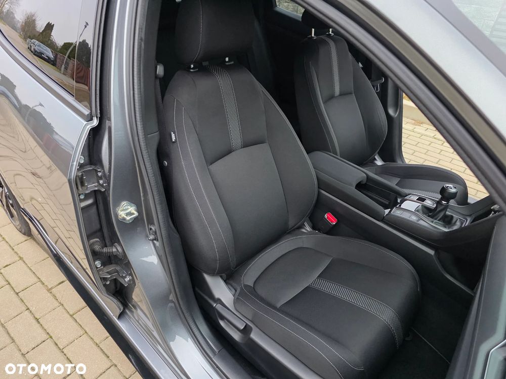 Honda Civic 1.5 T Sport (Navi) - 37