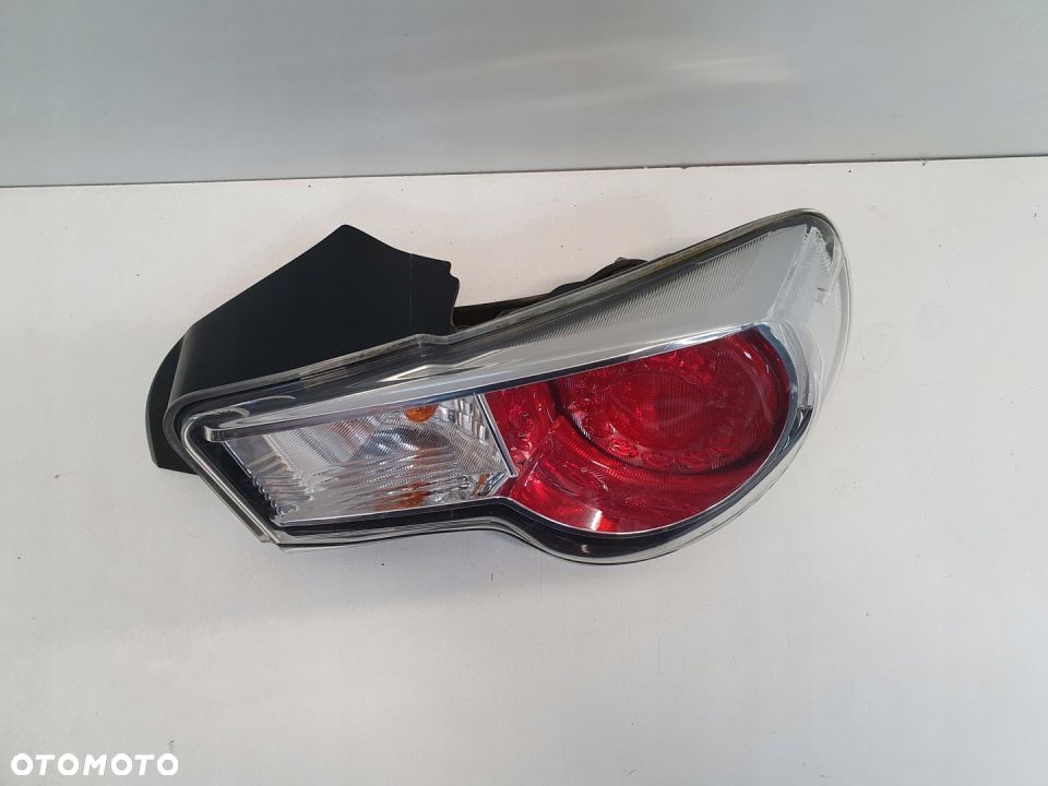 LAMPA PRAWA TYŁ SUBARU BRZ TOYOTA GT86 LED - 3