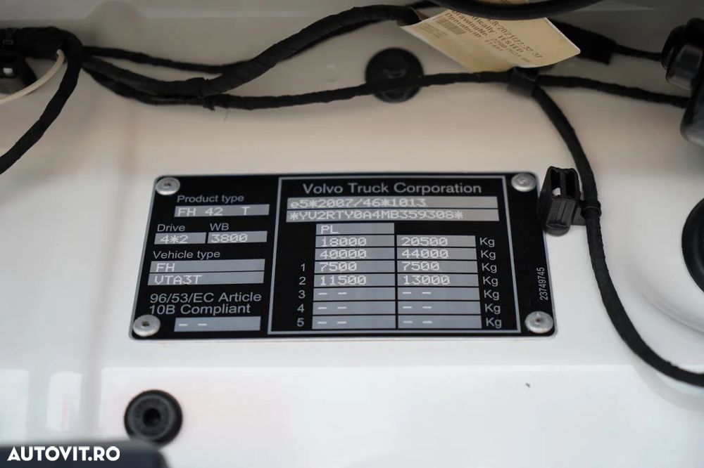 Volvo FH 460 / I-SAVE / I-PARK COOL / MODEL NOU / ANVELOPE 100% - 38