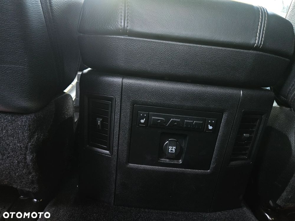 Dodge RAM - 30