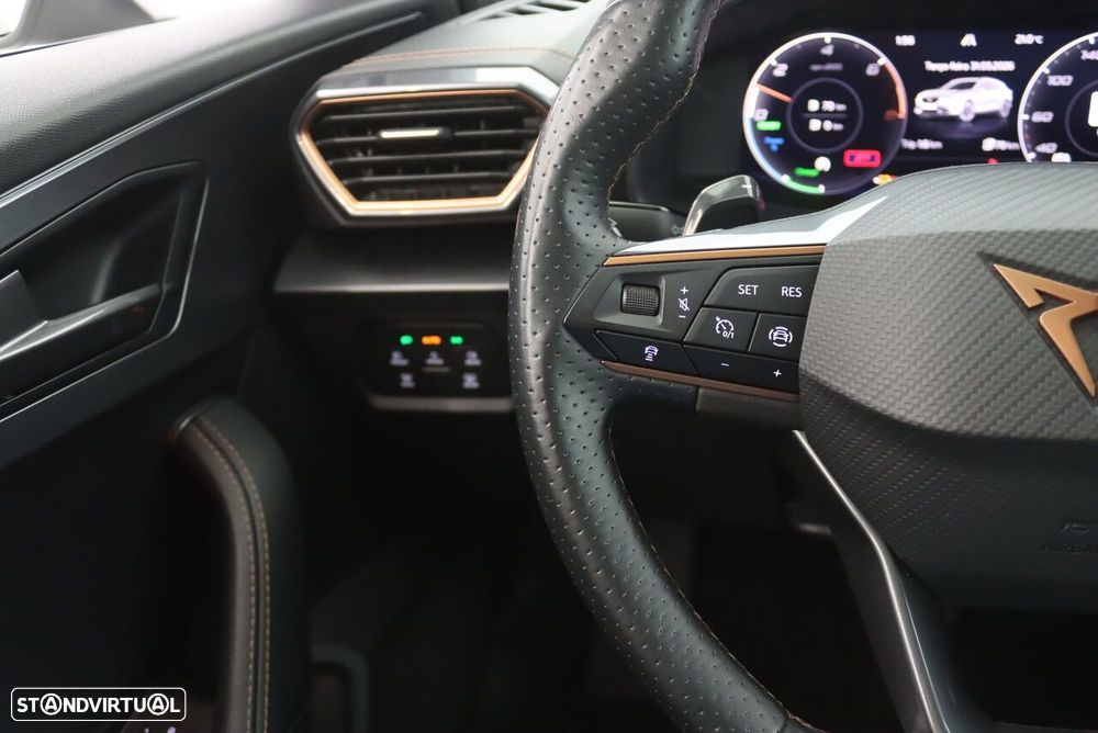 Cupra Formentor 1.4 e-Hybrid DSG - 12
