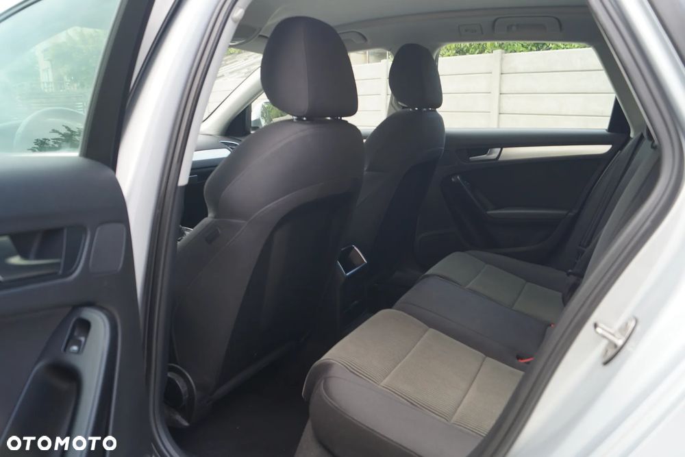Audi A4 Avant 2.0 TDI DPF Ambition - 17