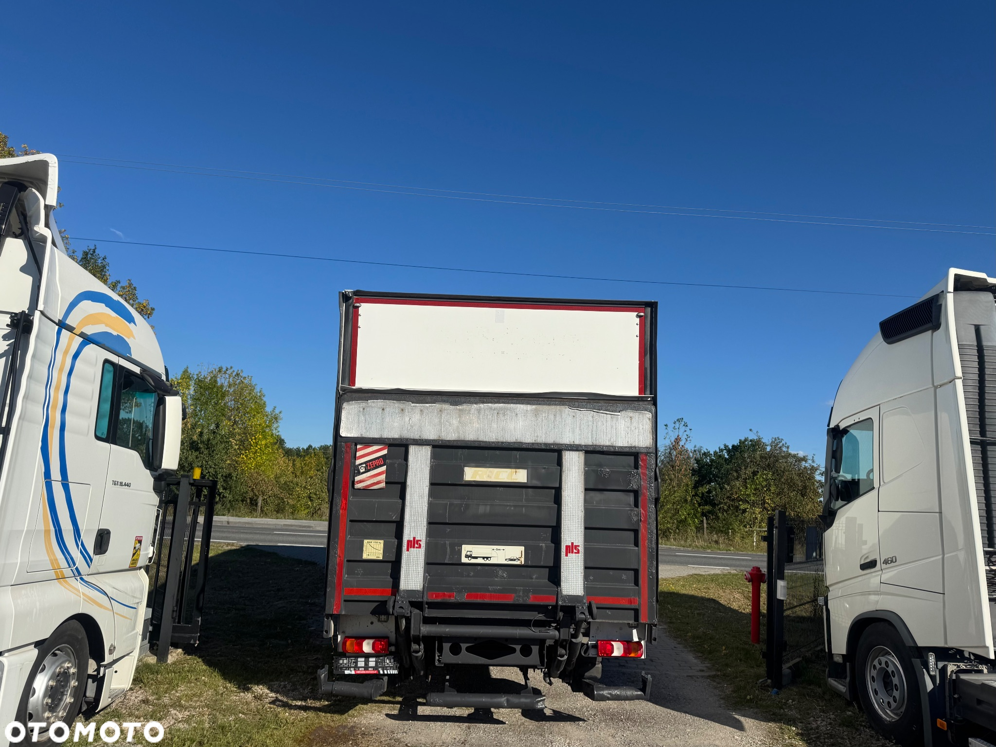 Mercedes-Benz Atego 1221 / 12000kg / OTWIERANY BOK / WINDA - 5