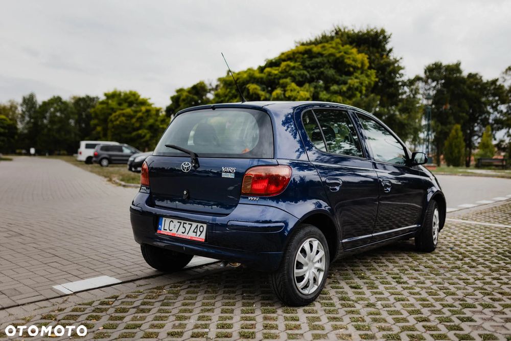 Toyota Yaris 1.0 Unlimited - 3