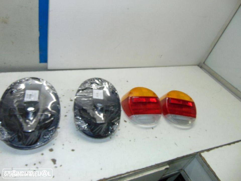 VW 1303 farolins - 4