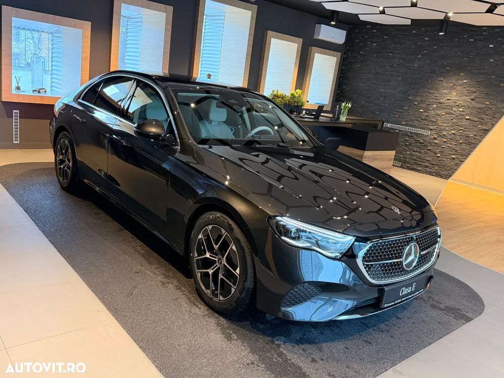 Mercedes-Benz E 220 d 4MATIC MHEV - 8