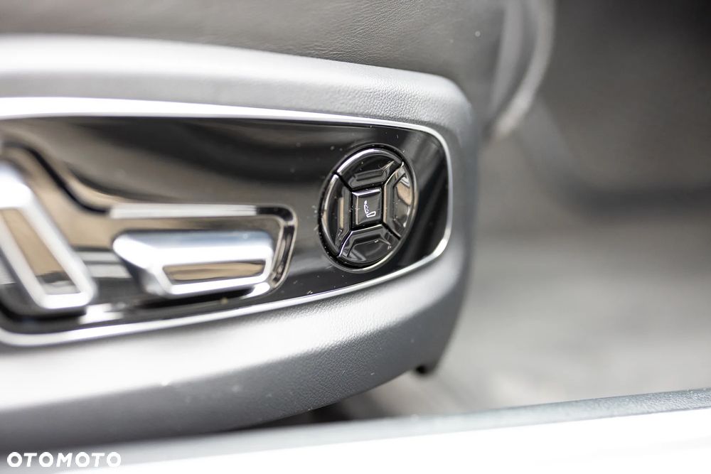 Audi A8 L 55 TFSI mHEV Quattro Tiptr - 10