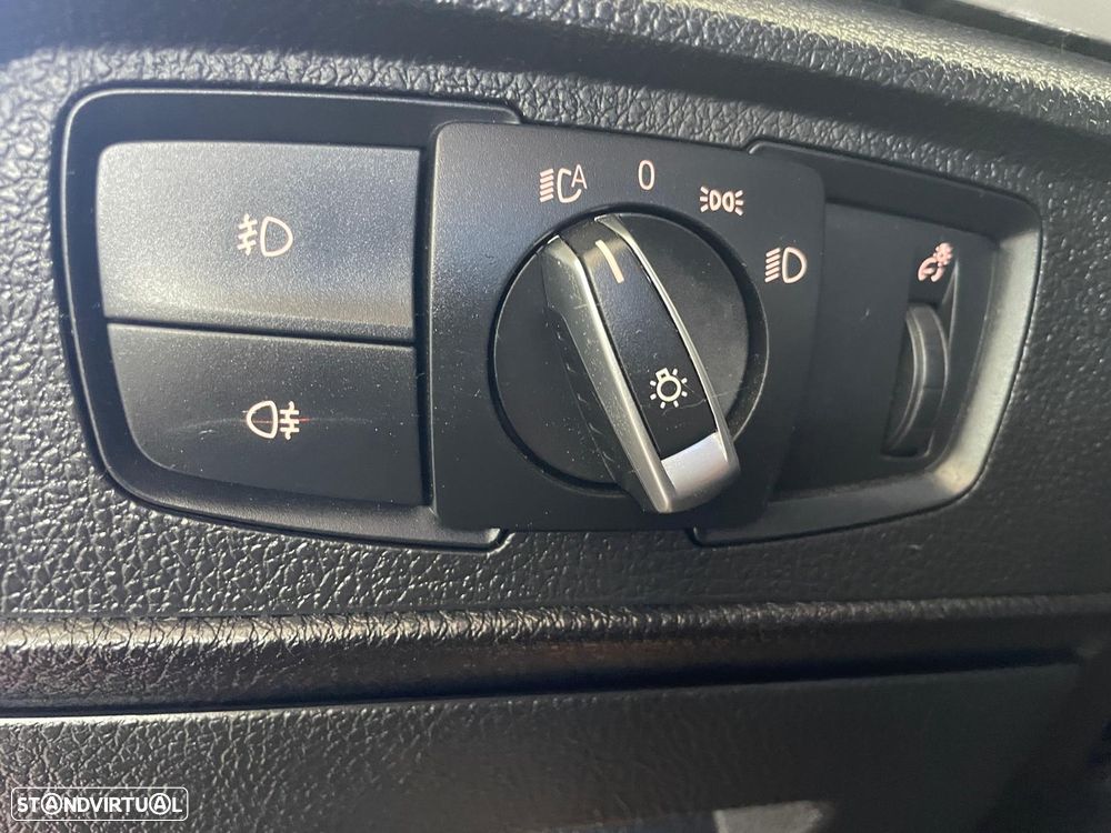 BMW 116 d EfficientDynamics Edition Sport Line - 20