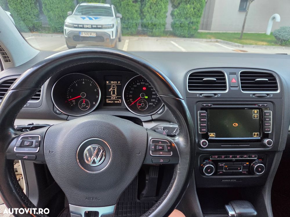 Volkswagen Golf 1.4 TSI DSG Style - 3